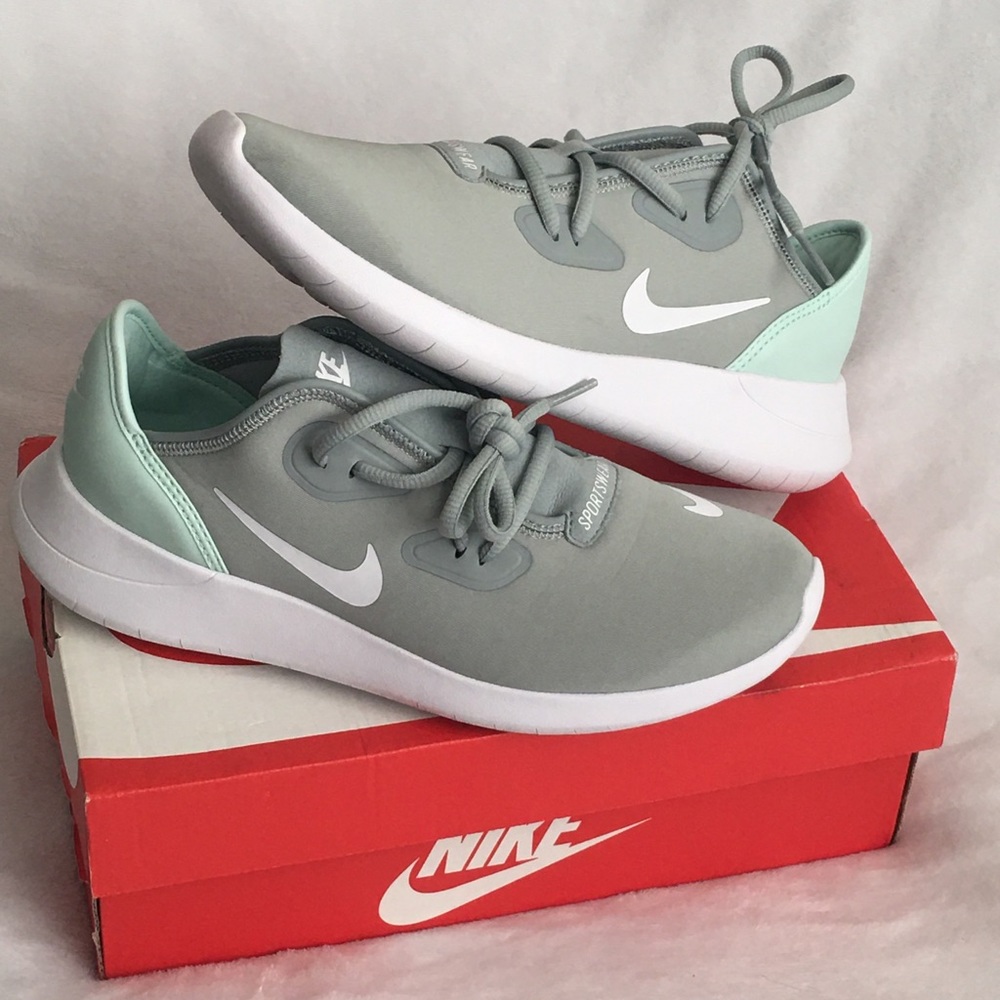 Nike Hakata (GS) Shoes